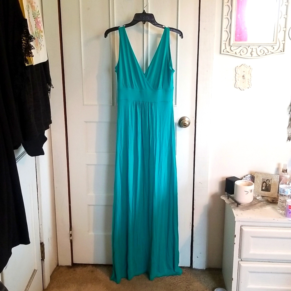 Women's Cynthia Rowley long maxi dress size medium